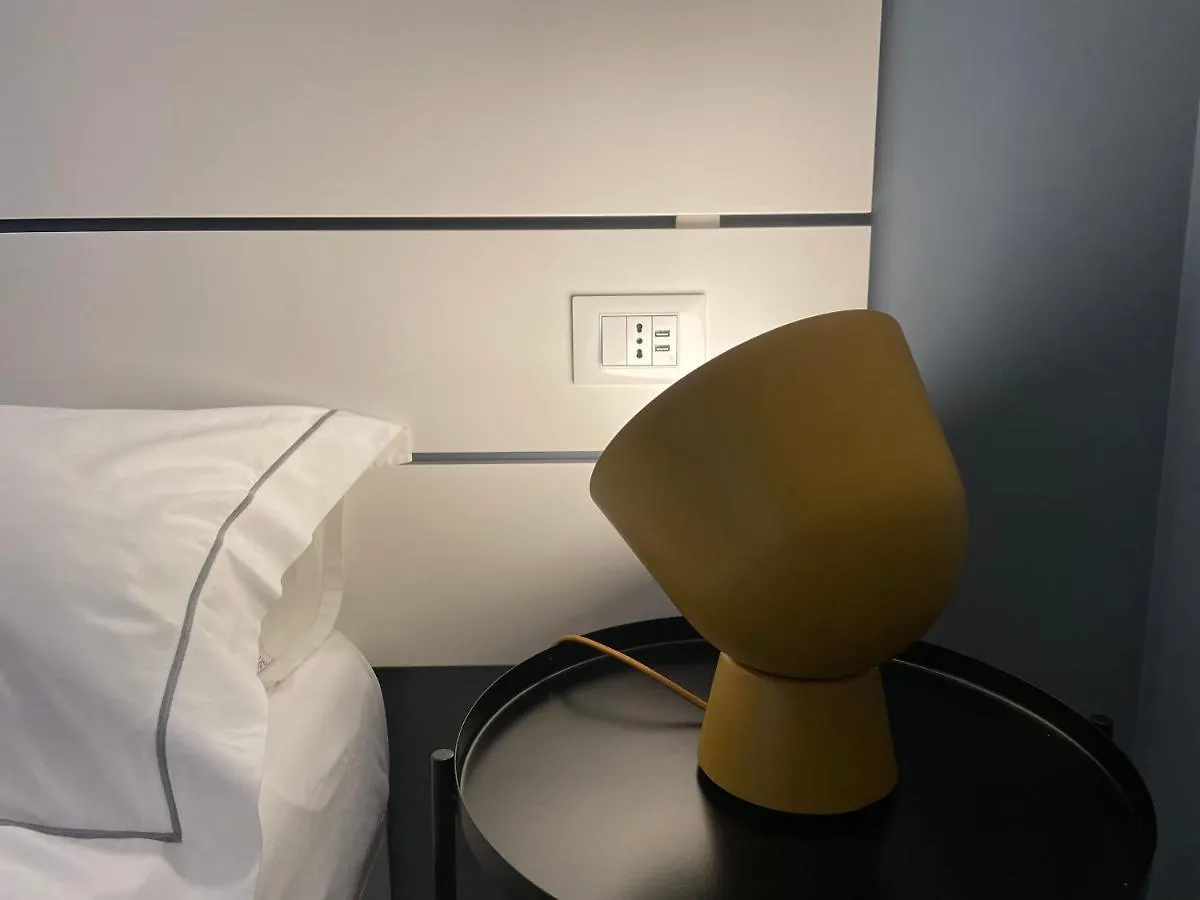 Torino48 Guesthouse 米兰 2*,  意大利