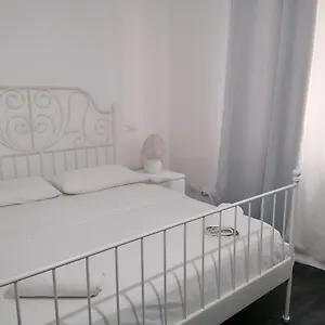 Casa Nuccia 1 Milano